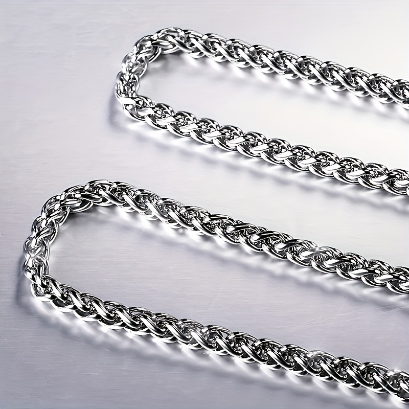 Unisex Heavy-Duty Cuban Link Chain Necklace